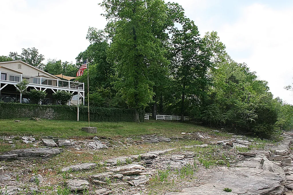 926 Chimney Rock Road Harrodsburg KY 40330