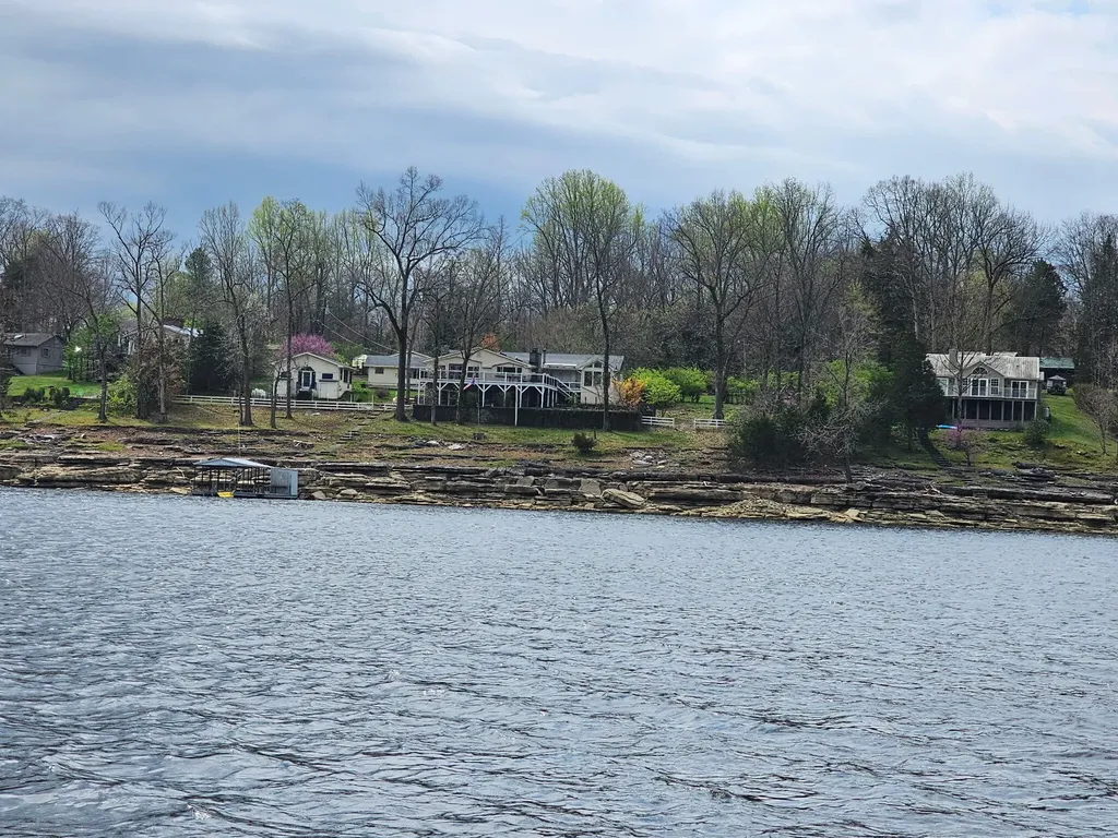 926 Chimney Rock Road Harrodsburg KY 40330
