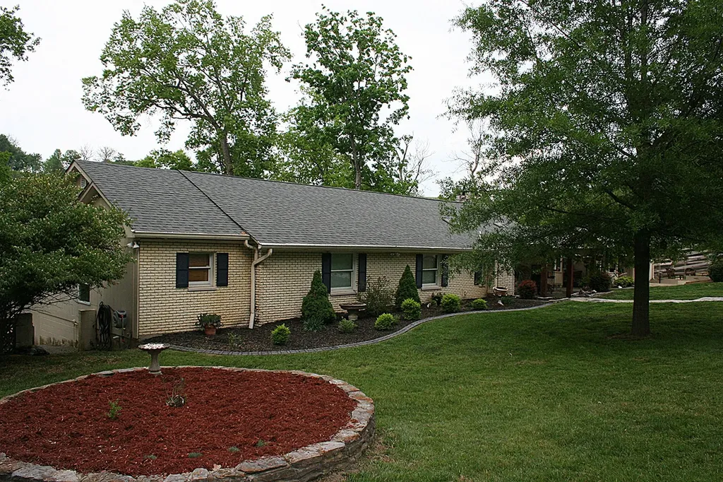 926 Chimney Rock Road Harrodsburg KY 40330