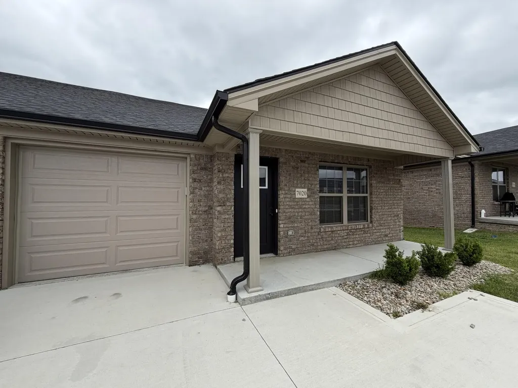 7020 Caravan Drive Richmond KY 40475
