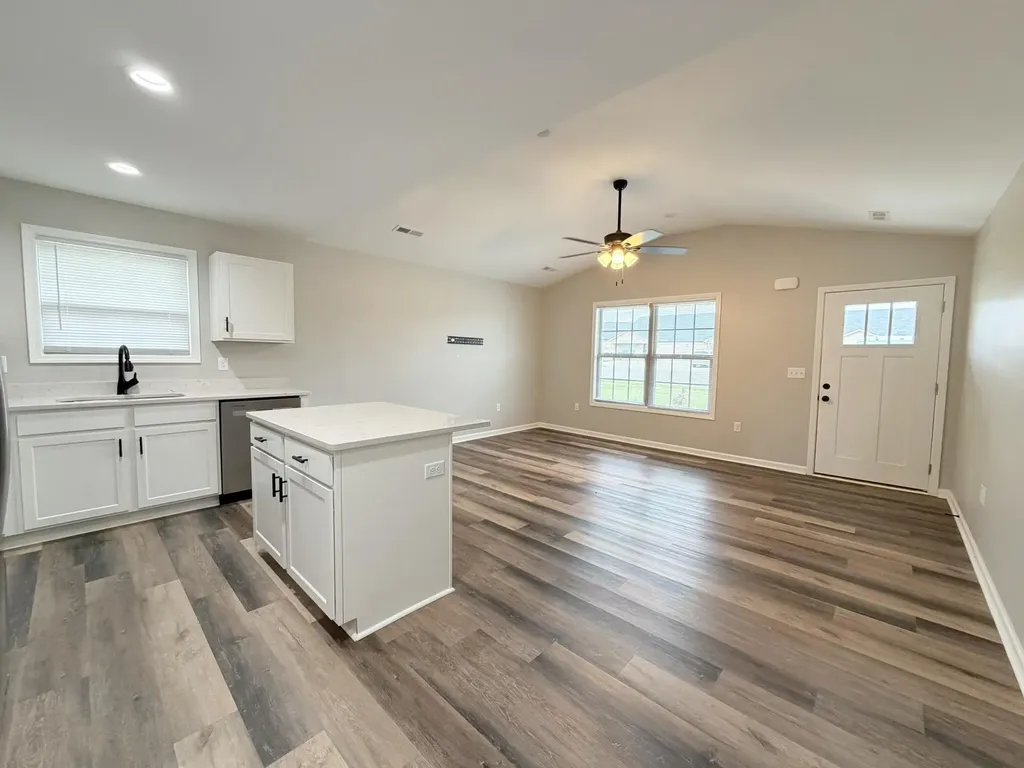 7020 Caravan Drive Richmond KY 40475