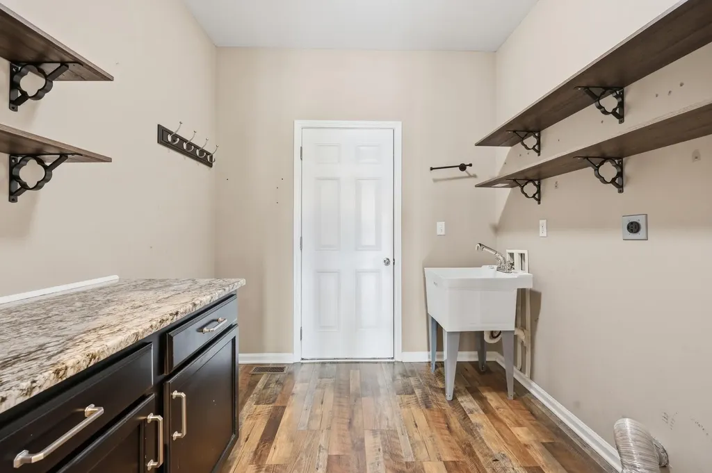 413 Madison Point Drive Lexington KY 40515