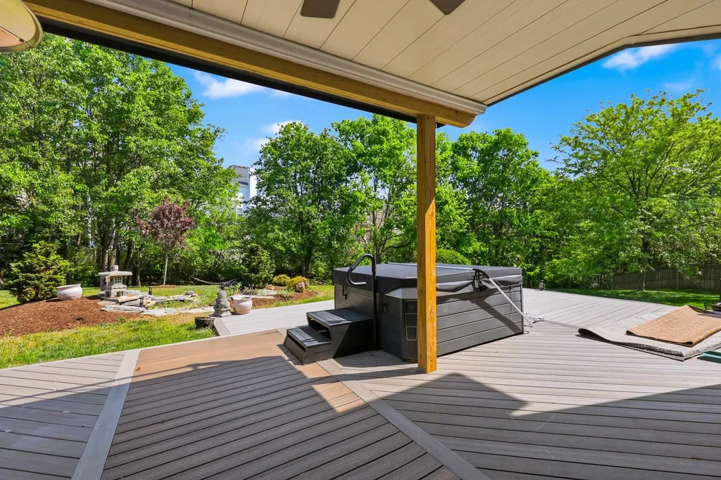 413 Madison Point Drive Lexington KY 40515