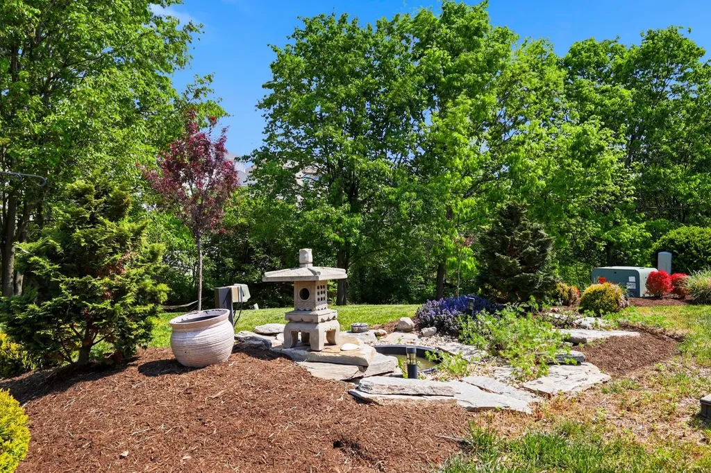 413 Madison Point Drive Lexington KY 40515