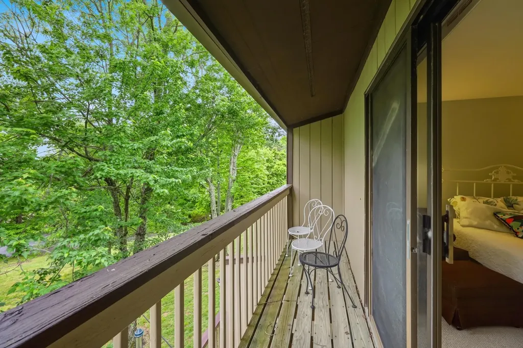 1011 Hancock Circle Harrodsburg KY 40330