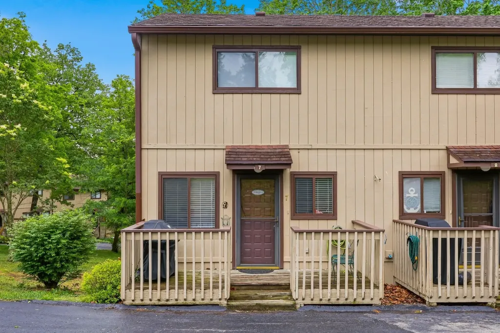1011 Hancock Circle Harrodsburg KY 40330