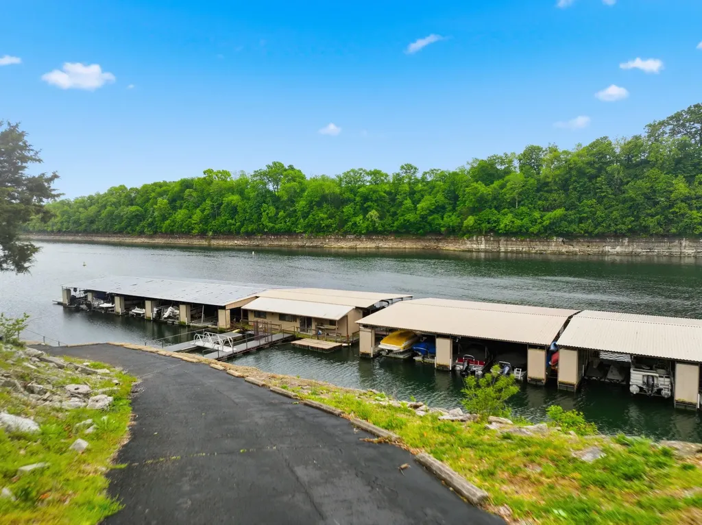 1011 Hancock Circle Harrodsburg KY 40330