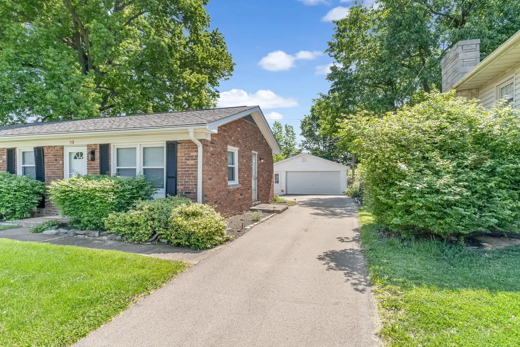 118 Georgia Street Versailles KY 40383