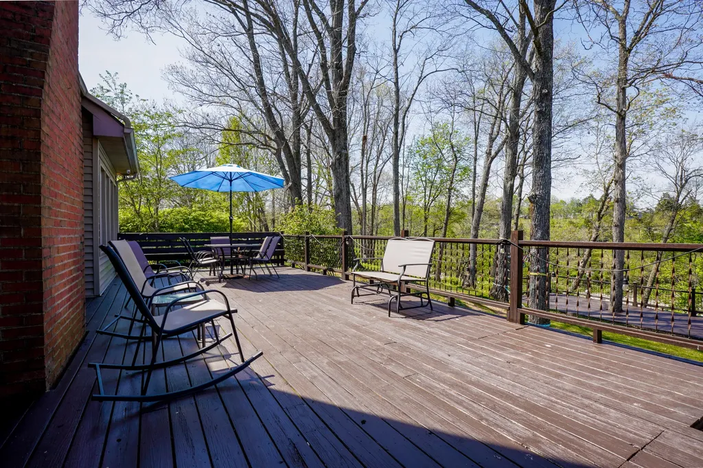 141 Old Bridge Road Danville KY 40422