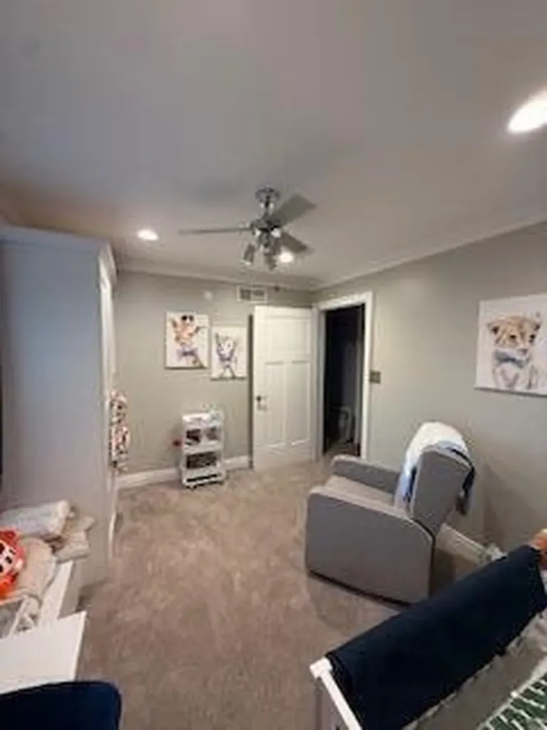 1025 Crestwood Heights Paris KY 40361