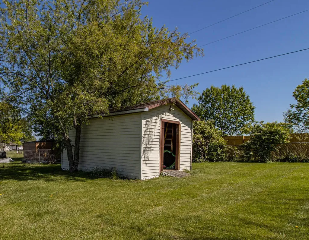1025 Crestwood Heights Paris KY 40361