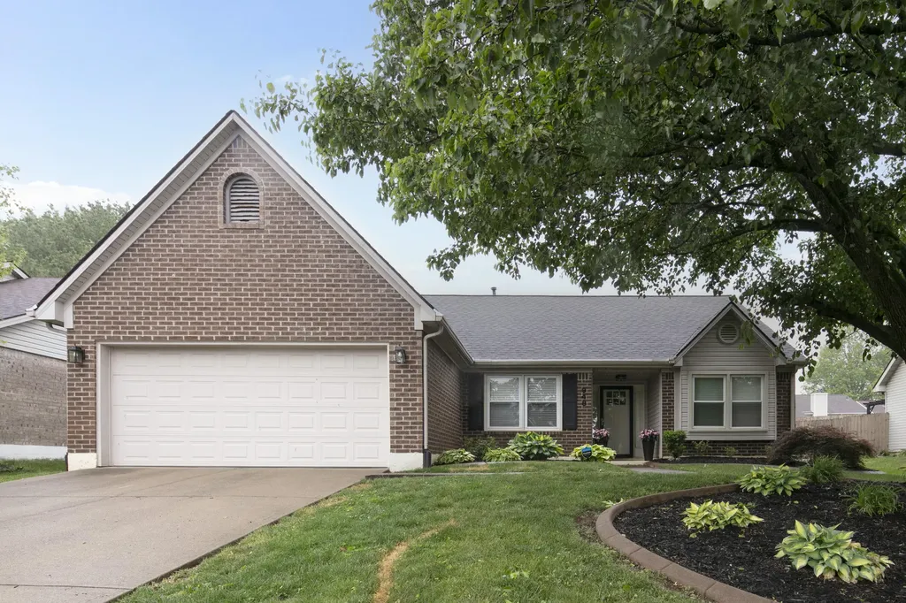948 Ridgebrook Road Lexington KY 40509