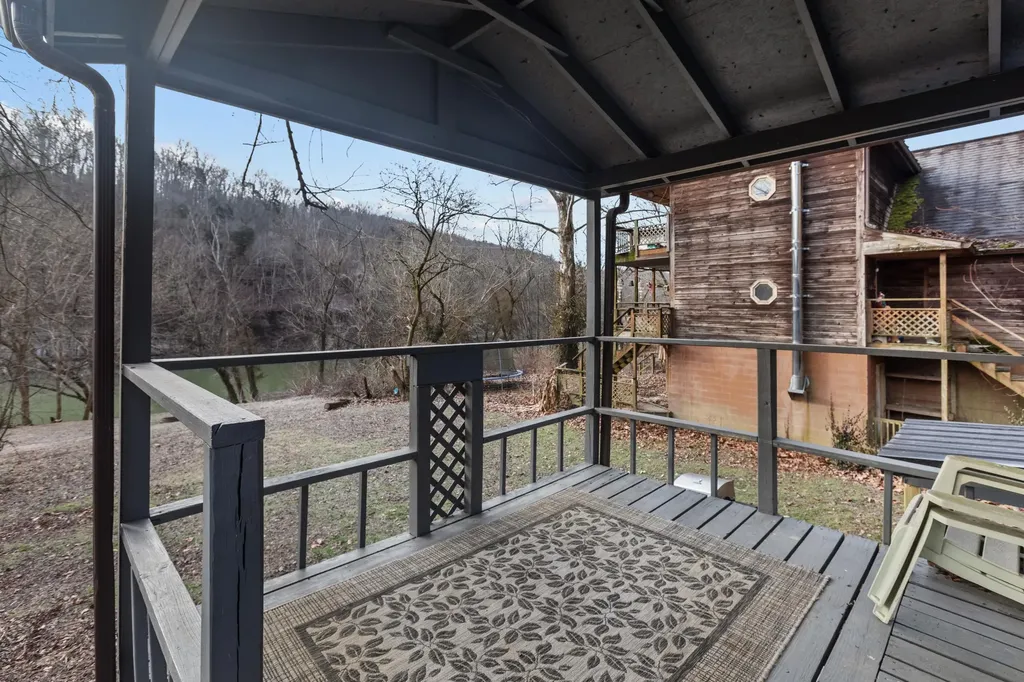 1494 Amster Grove Road Winchester KY 40391