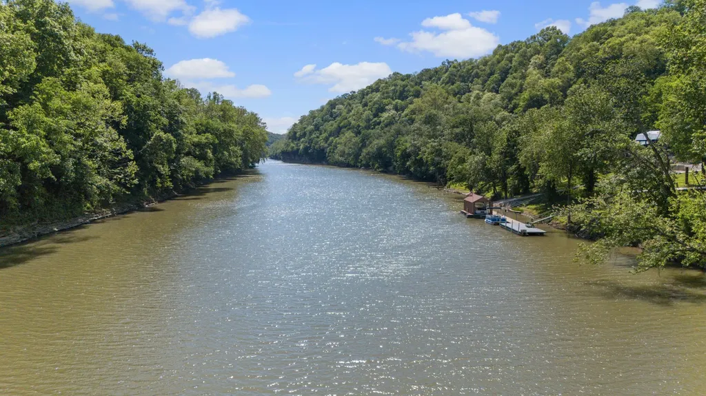 1494 Amster Grove Road Winchester KY 40391