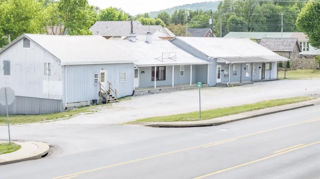 540 N Main Street Monticello KY 42633