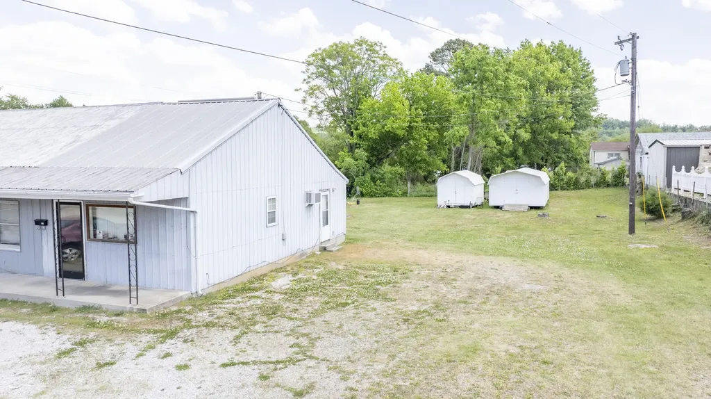 540 N Main Street Monticello KY 42633