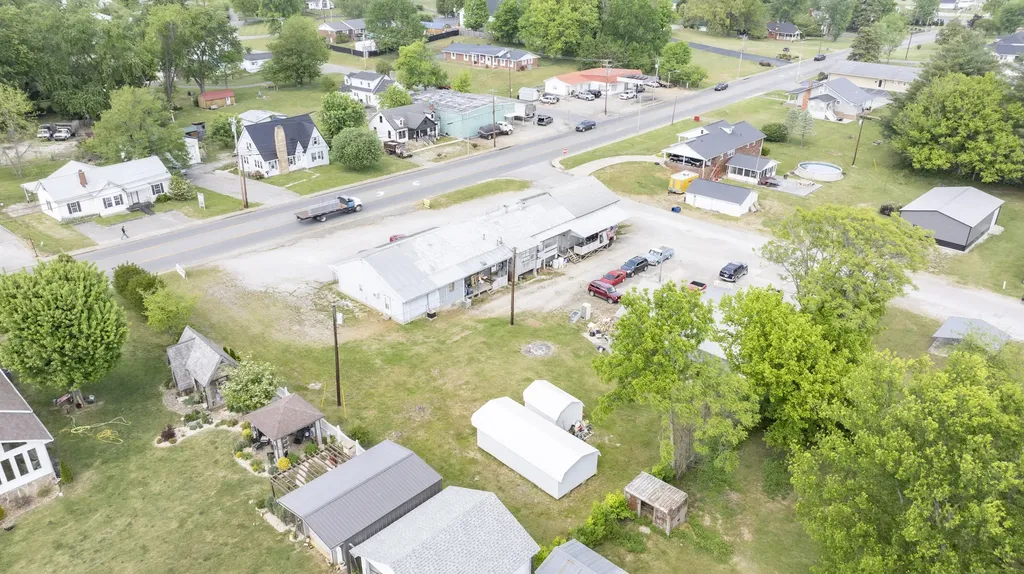 540 N Main Street Monticello KY 42633
