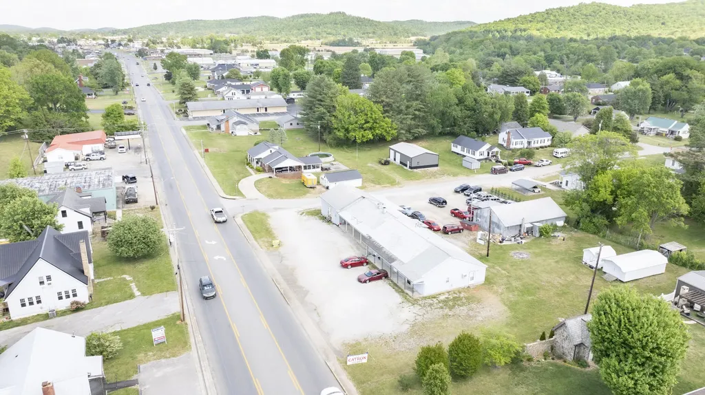 540 N Main Street Monticello KY 42633