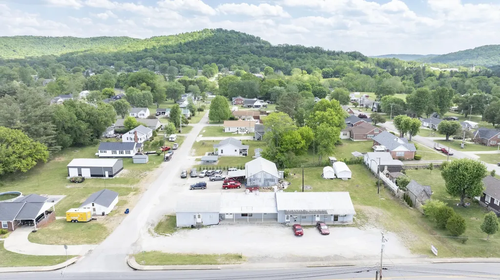 540 N Main Street Monticello KY 42633