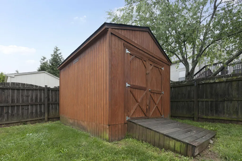 198 Ransom Trace Georgetown KY 40324