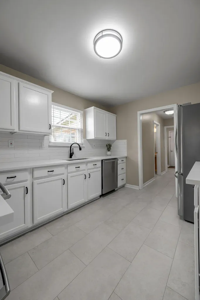 400 Heddington Court Versailles KY 40383