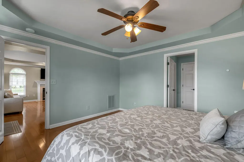 400 Heddington Court Versailles KY 40383