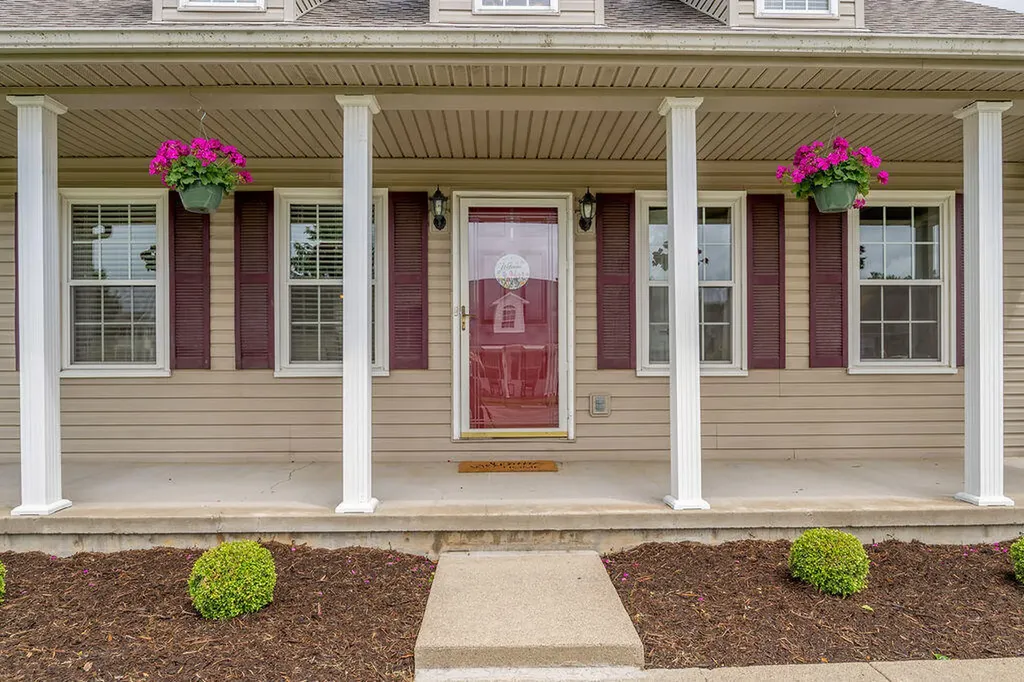 400 Heddington Court Versailles KY 40383