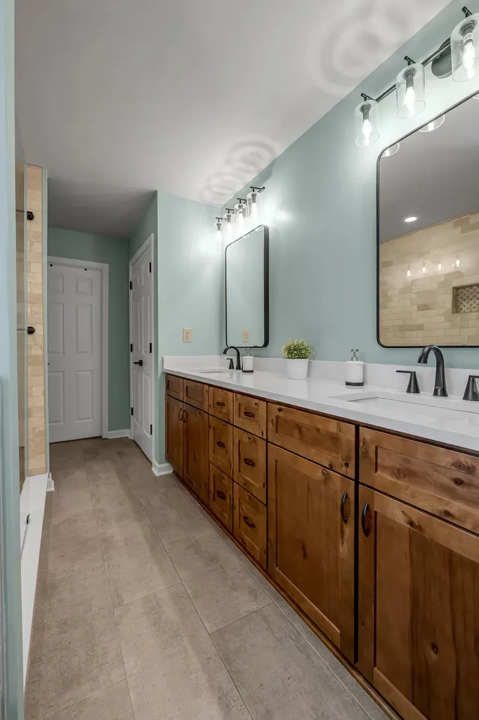 400 Heddington Court Versailles KY 40383