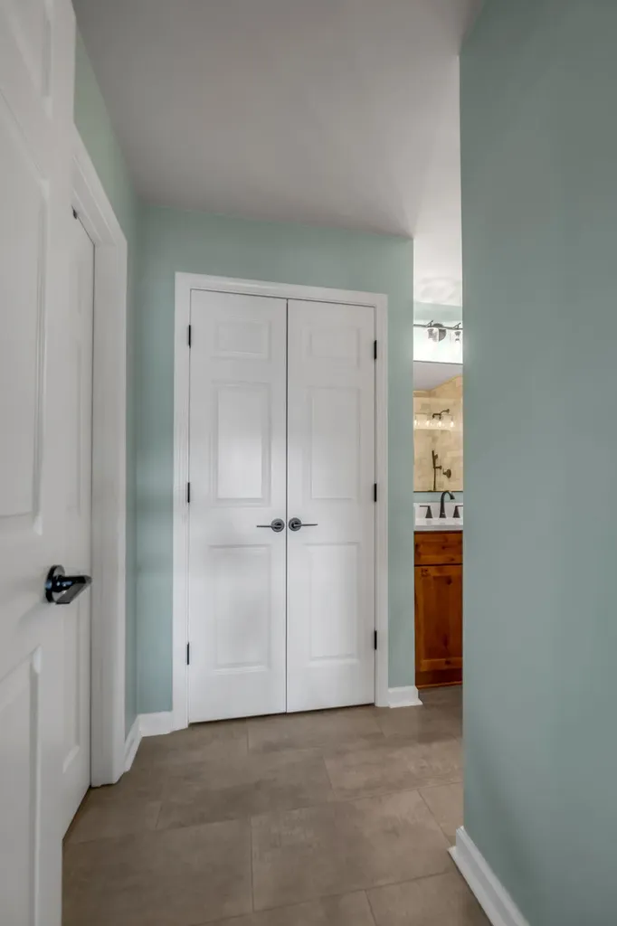400 Heddington Court Versailles KY 40383
