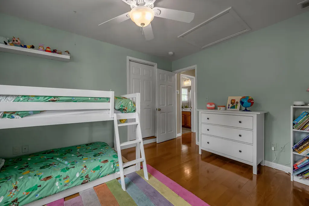 400 Heddington Court Versailles KY 40383