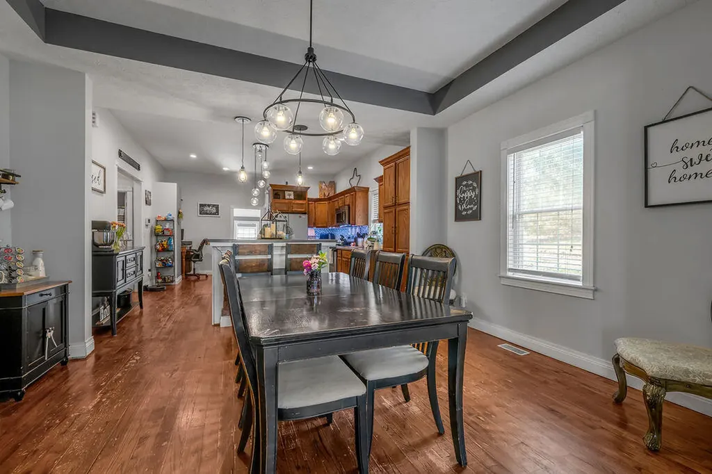370 Mooreland Avenue Harrodsburg KY 40330