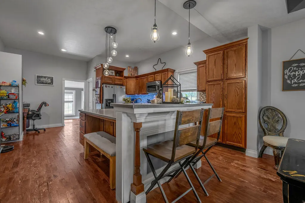 370 Mooreland Avenue Harrodsburg KY 40330