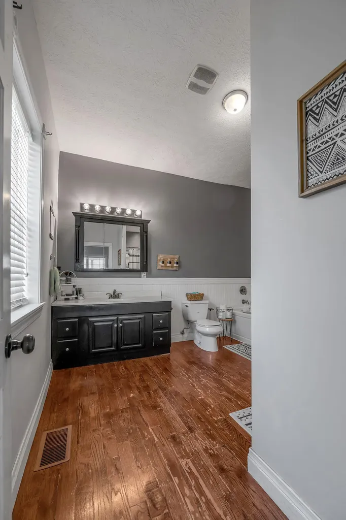 370 Mooreland Avenue Harrodsburg KY 40330