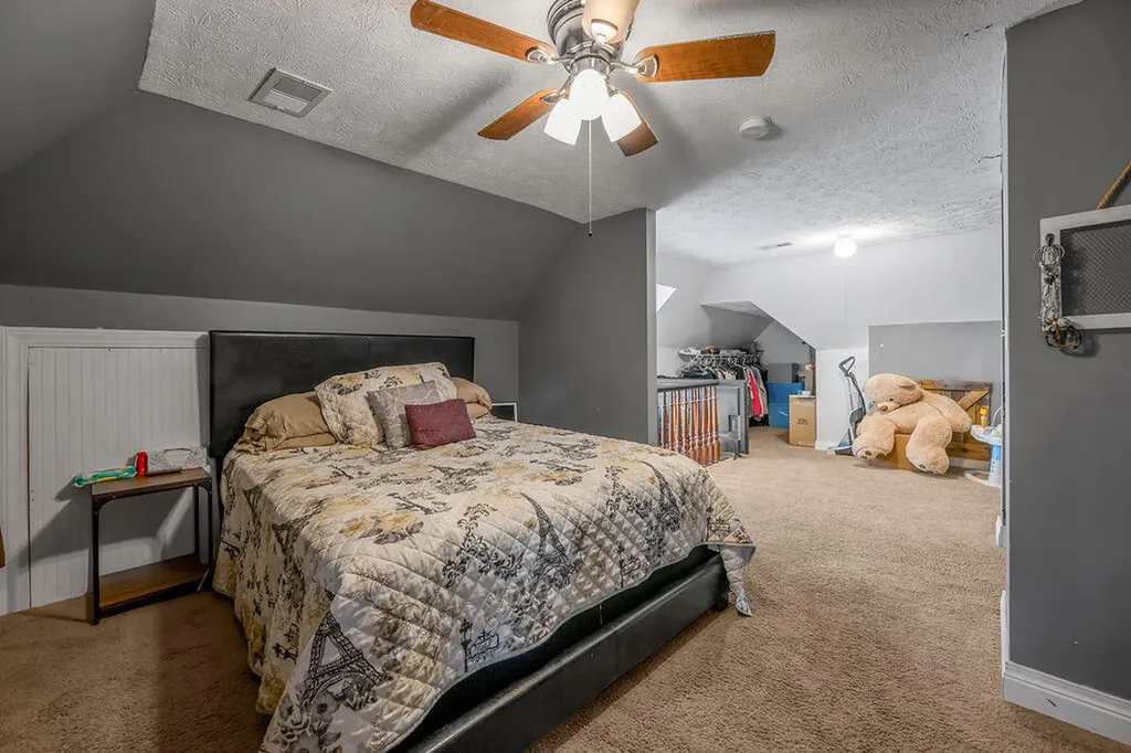 370 Mooreland Avenue Harrodsburg KY 40330