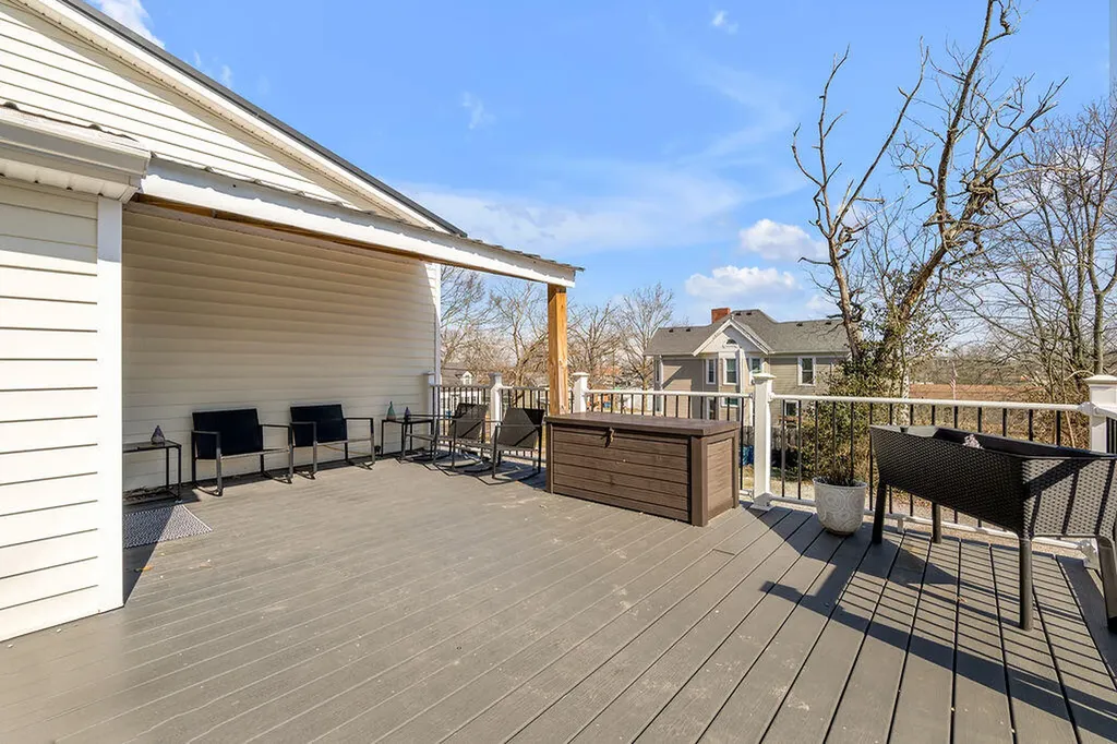 370 Mooreland Avenue Harrodsburg KY 40330