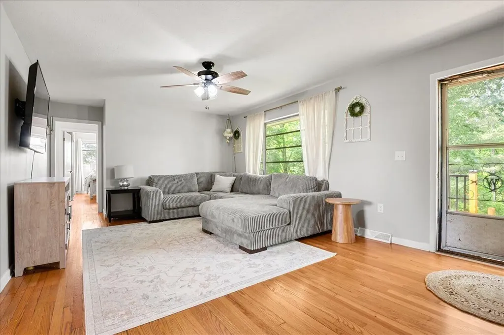 460 Topton Road London KY 40744