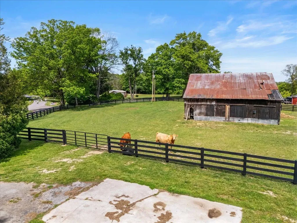 460 Topton Road London KY 40744