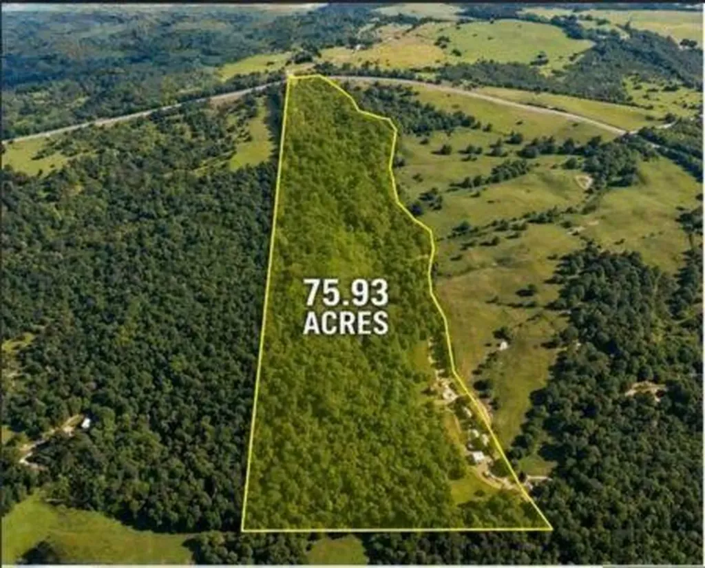 1520 Alton Station Road Lawrenceburg KY 40342