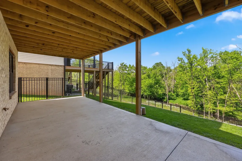 4344 Steamboat Road Lexington KY 40514