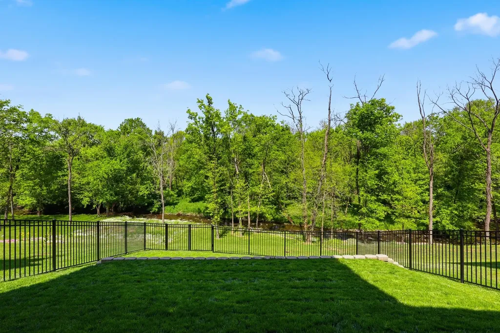 4344 Steamboat Road Lexington KY 40514