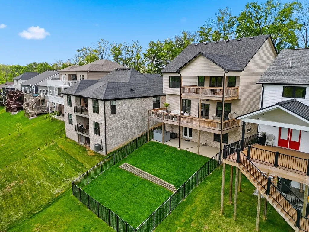 4344 Steamboat Road Lexington KY 40514