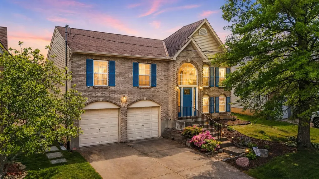 1015 Shadowridge Drive Elsmere KY 41018