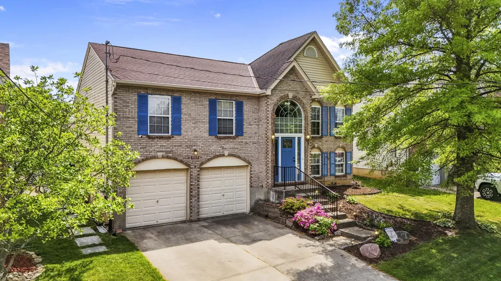 1015 Shadowridge Drive Elsmere KY 41018