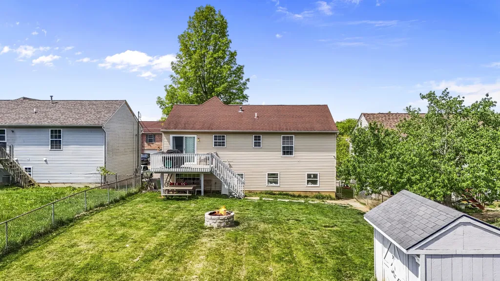 1015 Shadowridge Drive Elsmere KY 41018
