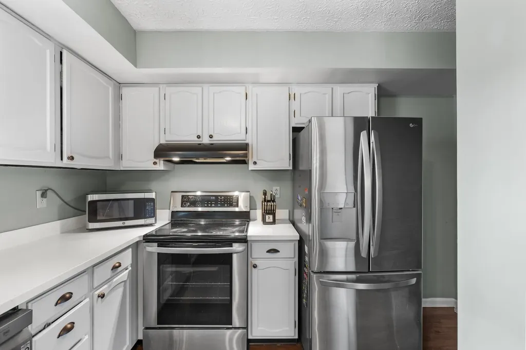 474 Denver Lane Lexington KY 40503