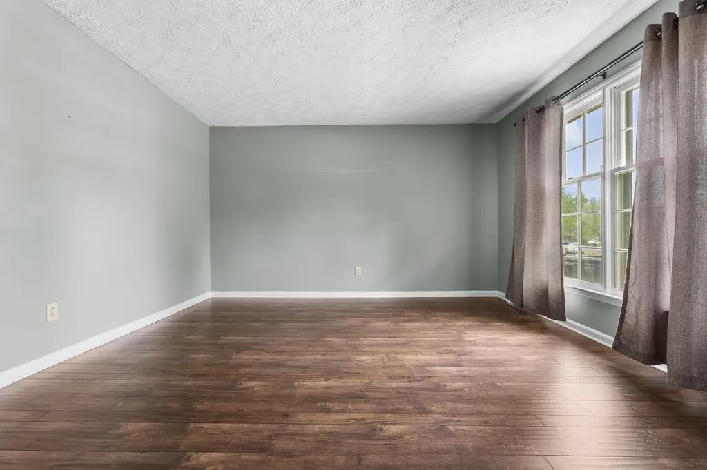 474 Denver Lane Lexington KY 40503