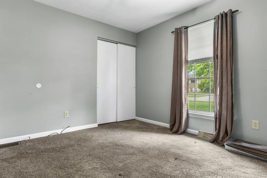 474 Denver Lane Lexington KY 40503