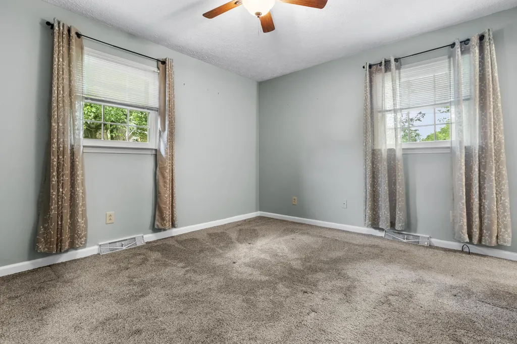 474 Denver Lane Lexington KY 40503
