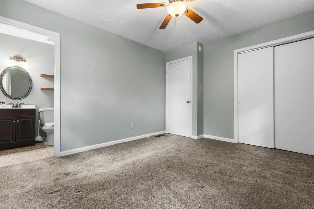 474 Denver Lane Lexington KY 40503