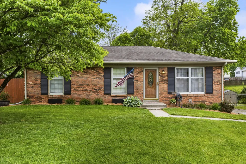 474 Denver Lane Lexington KY 40503
